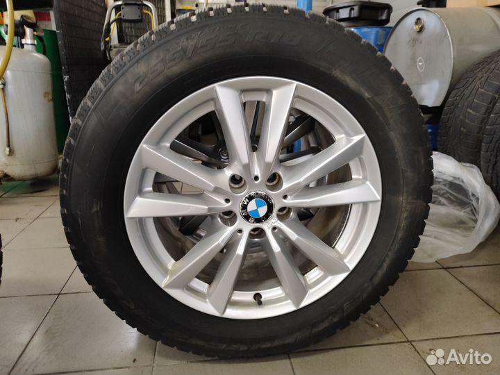 Зимние колеса на оригинальных дисках BMW X5 X6