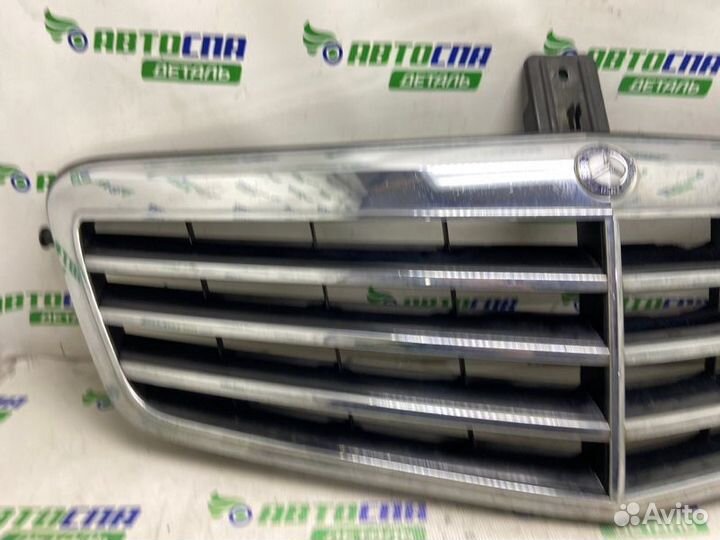 Решетка радиатора Mercedes Benz E-Class W212