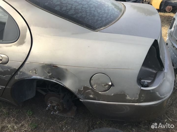 Крыло заднее крайслер м300 в наличие