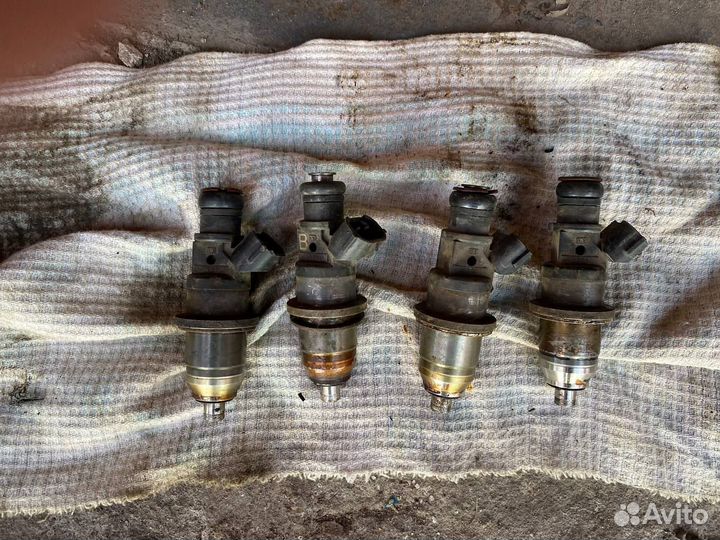 Mitsubishi Carisma 1.8 gdi 4g93