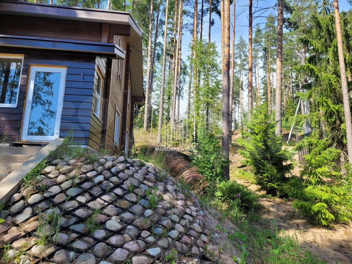 Коттедж 200 м² на участке 18 сот.