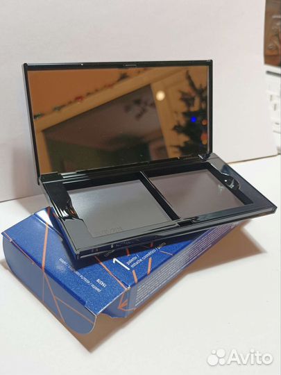 Футляры для декоративной косметики Mary Kay