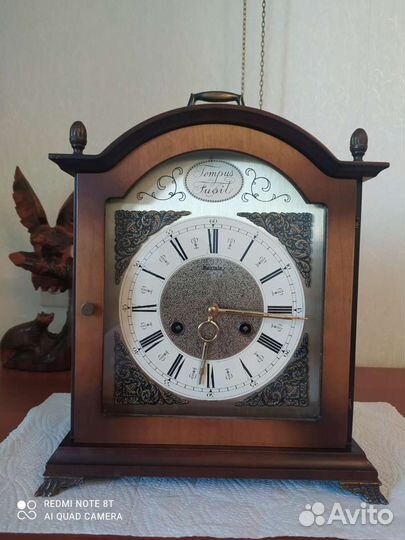 Каминные часы с боем