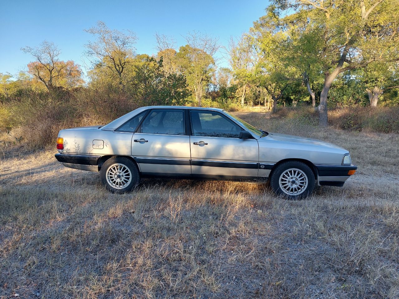 Audi 200
