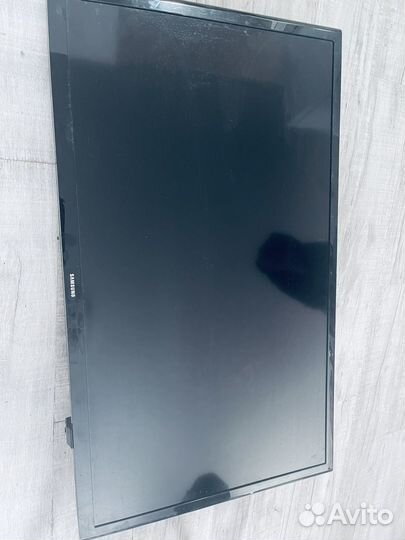 Телевизор samsung