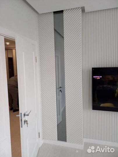 Зеркало напольное