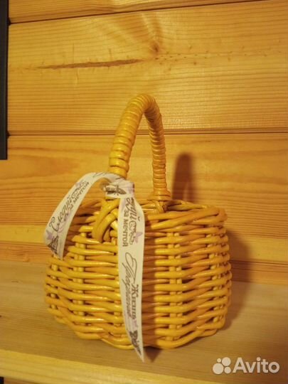 Корзина плетеная маленькая