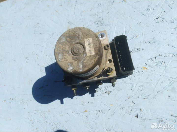 Блок ABS Hyundai Solaris 2012 58920-4L100