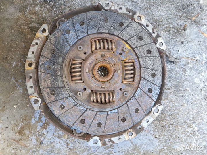 Geely Emgrand X7 2л сцепление