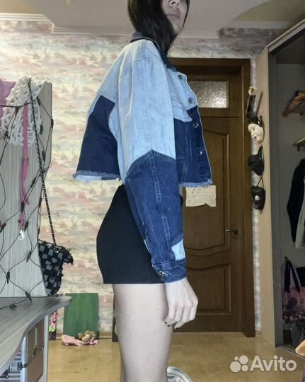 Джинсовая куртка женская укороченная