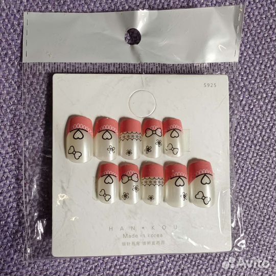Накладные ногти с клеем