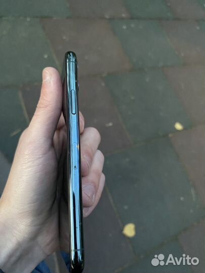 Телефон iPhone 11 pro
