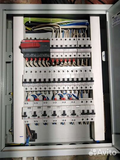 Электрик. Электромонтажные работы без посредников