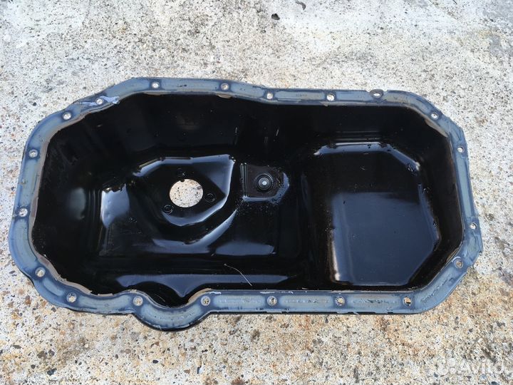 Поддон картера Fabia Caddy Golf Polo