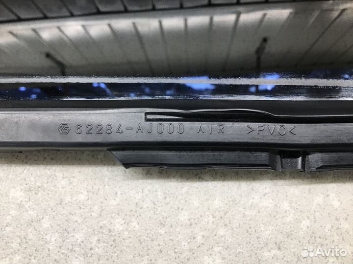 Стекло двери задней правой Subaru Legacy (B14) 201