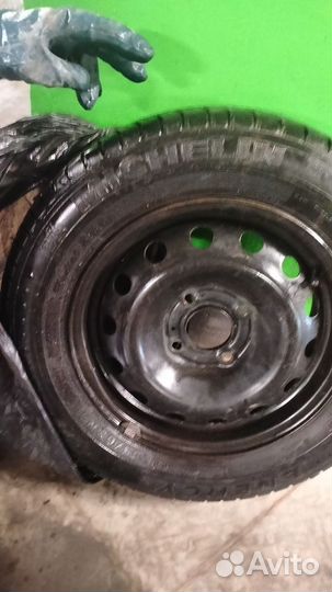 Michelin Agilis 185/60 R14