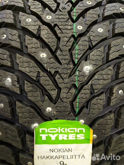 Nokian Tyres Hakkapeliitta 9 SUV 265/60 R18