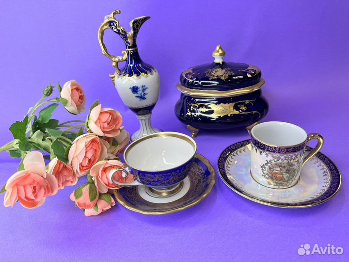 Фарфоровые синие кофейные чашки с тарелками гдр