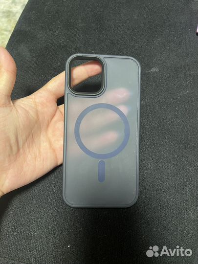 Чехлы на телефон iPhone 12 pro