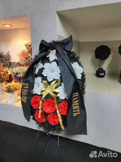 Похоронный венок
