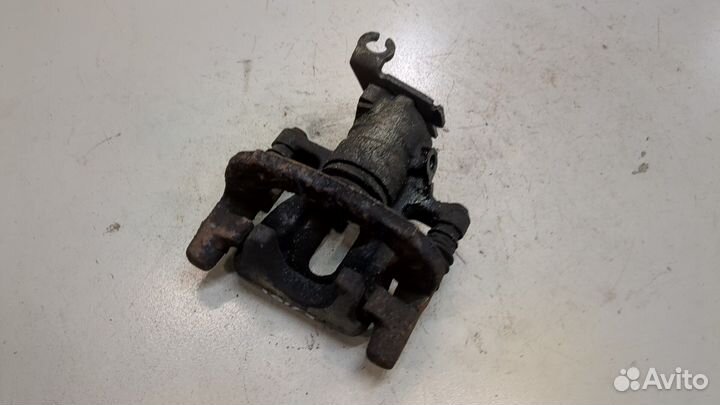 Суппорт Mitsubishi Colt, 2007