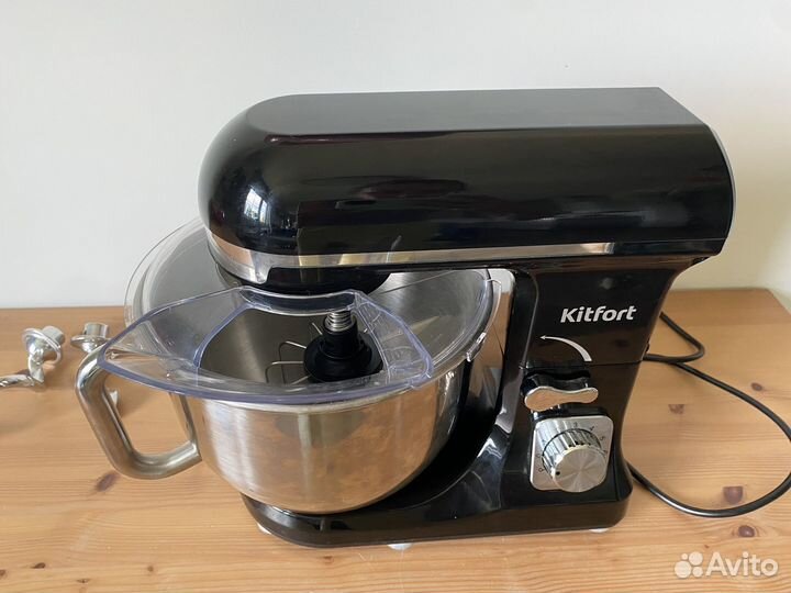 Планетарный миксер Kitfort 1343-1