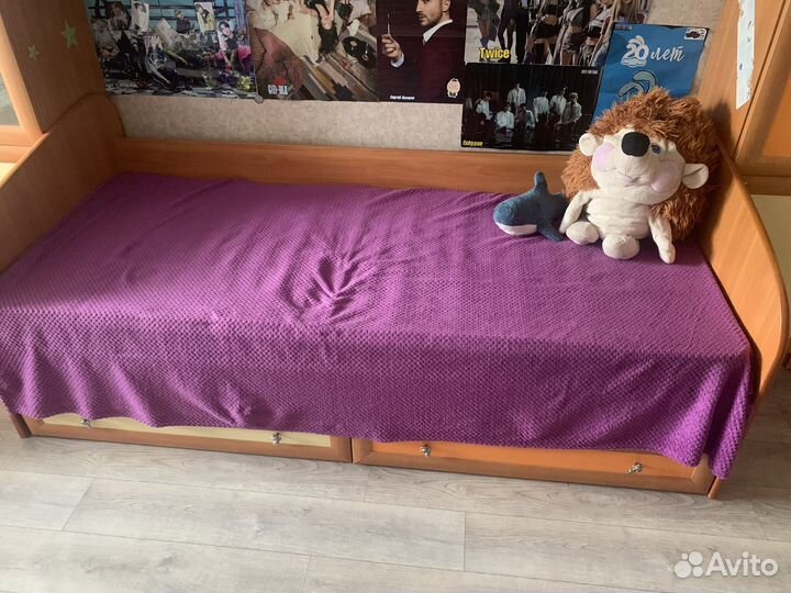 Продам стенку бу в детскую комнату