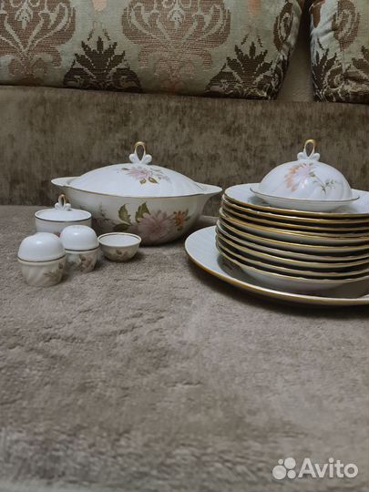 Столовый сервиз на 12 персон