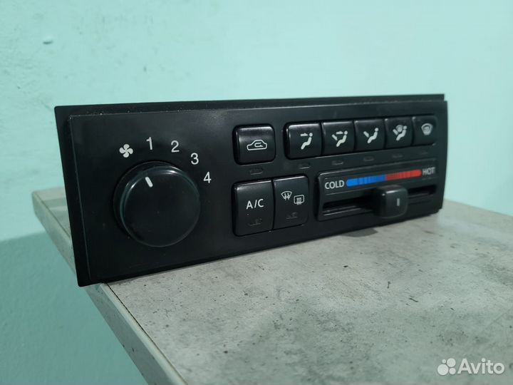 Блок управления печкой Nissan Almera B10