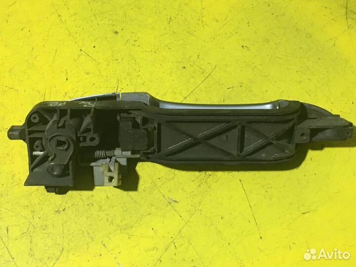 Ручка двери задняя правая Форд Фокус Ford Focus 1