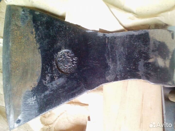 Топор новый