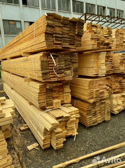 Брус обрезной 200х200х6000мм