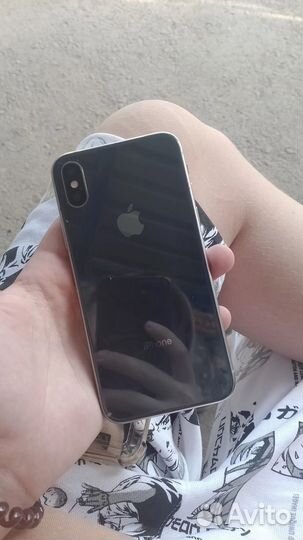 iPhone X, 64 ГБ