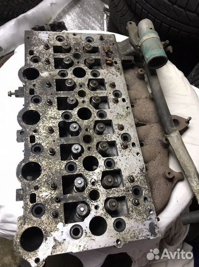 Головка блока Крайслер Таун Кантри