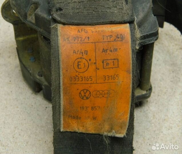 Ремень безопасности передний лев. VW Golf 2