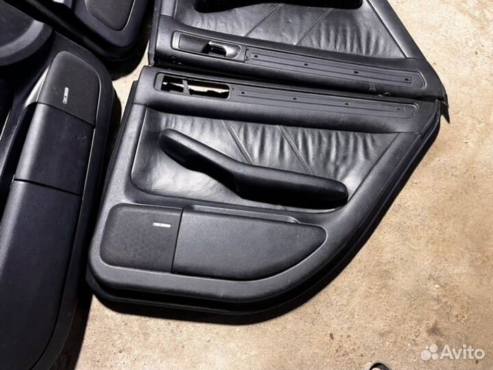 Комплект дверных карт Audi A6C5 4B 2.4BDV 2001