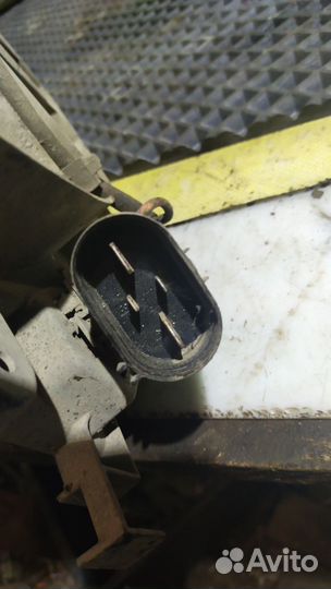 Диффузор вентилятора Opel Astra