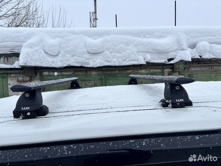 Автобагажник на крышу voxy/noah/esquire