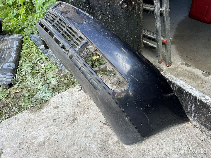 Передний бампер golf 4