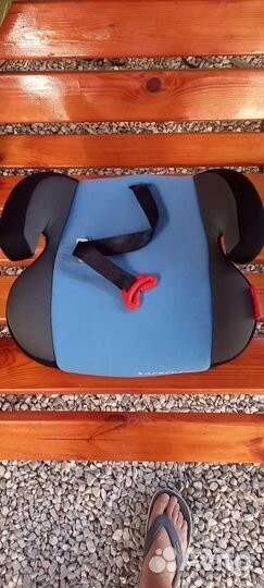 Детское кресло бустер