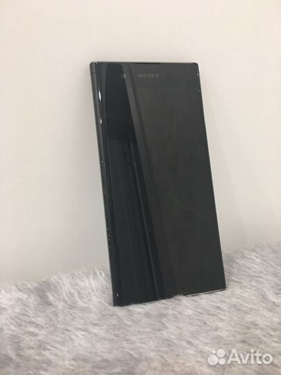 Телефон Sony xperia XA1 Plus
