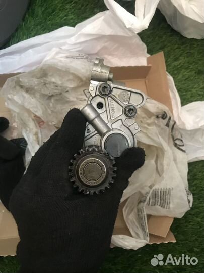 Маслонасос vag 1,8, 2,0 tsi 06H 115 105