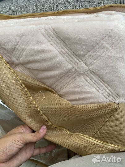 Велюровое покрывало