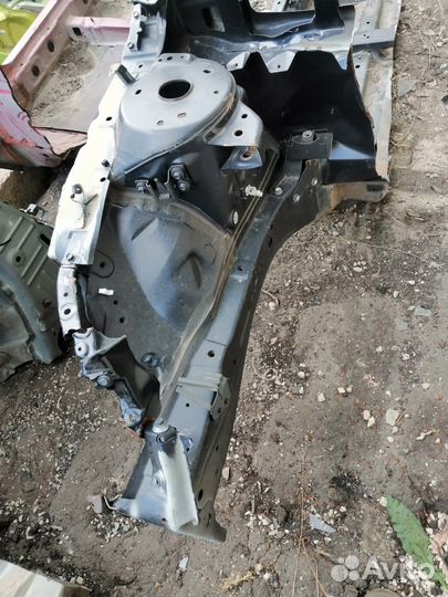 Четверть передняя правая Nissan Teana J32 08-13г