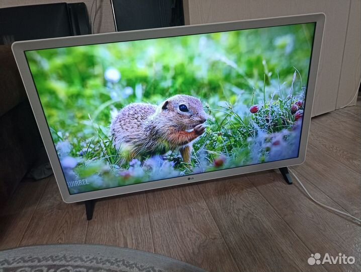 Белый ЖК LED LG 32дюйм 81см Wi-Fi full HD dvb-t2