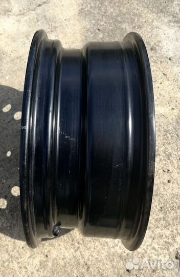 Штампованный диск r 16 5x114.3