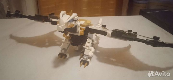 Лего дракон