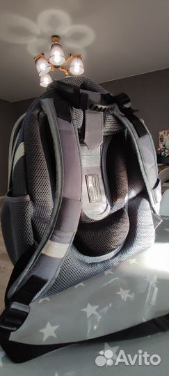 Ранец школьный для начальной школы