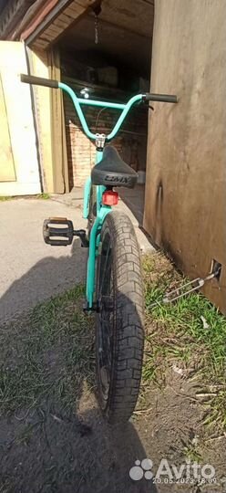 Трюковой велосипед BMX