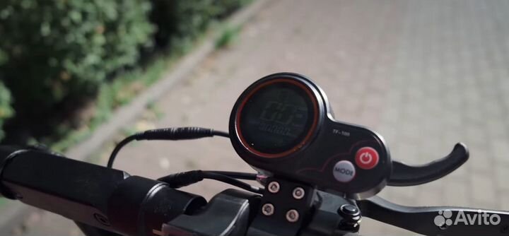 Мощный внедорожный электросамокат kugoo m5 sport